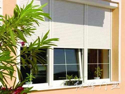 車(chē)庫(kù)門(mén)3