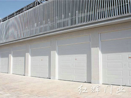 車(chē)庫(kù)門(mén)6