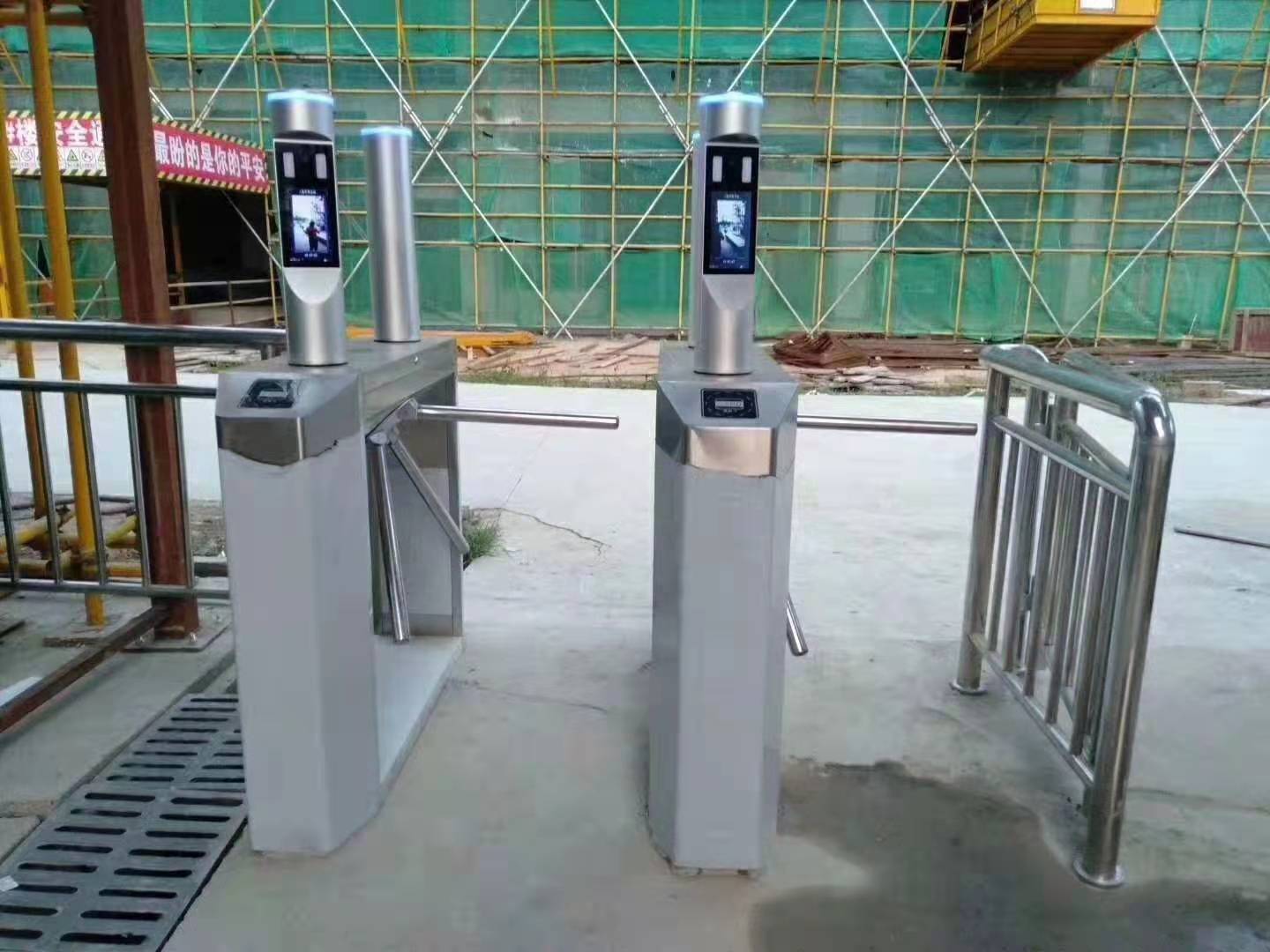 高清車牌自動識別系統(tǒng)